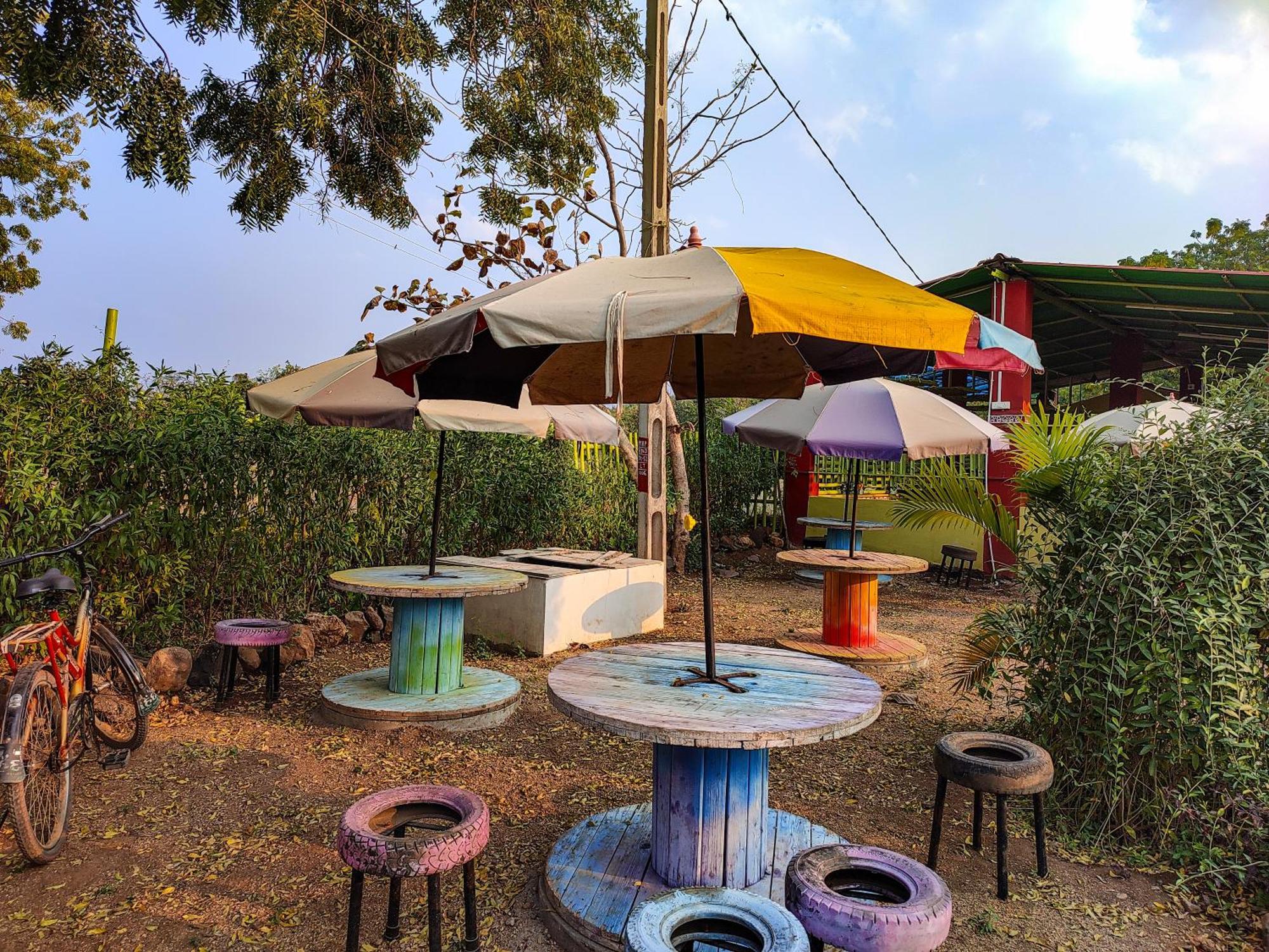Van Vagdo Resort Rajpipla エクステリア 写真